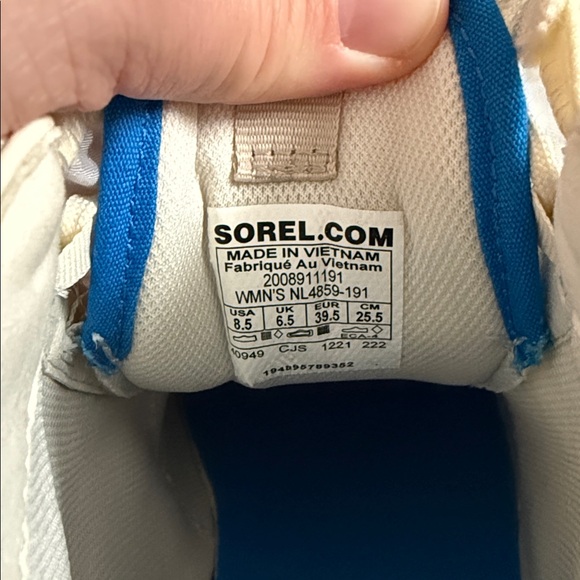 Sorel Women's ONA 718 Mid Sneaker shoe in the "Chalk, Hyper Blue" colorway - Picture 10 of 11